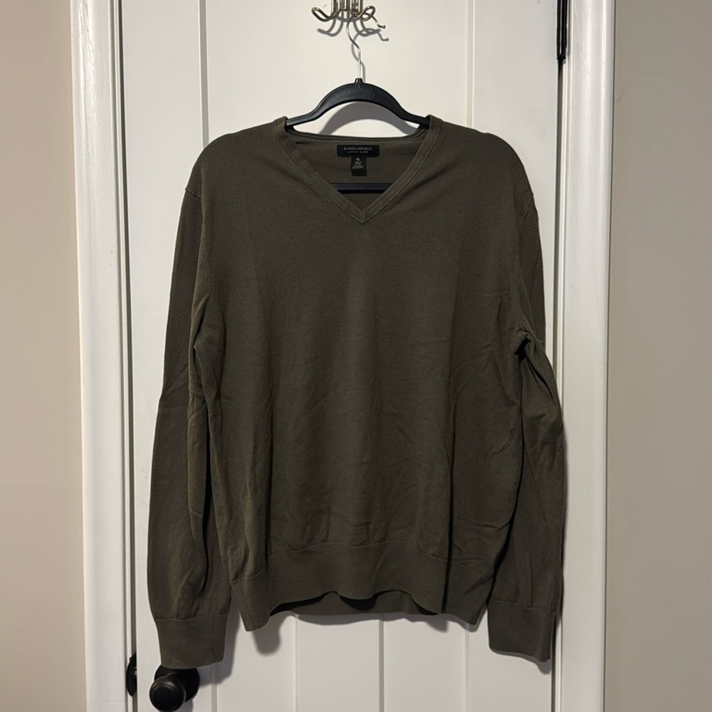 Banana Republic V Neck Sweater